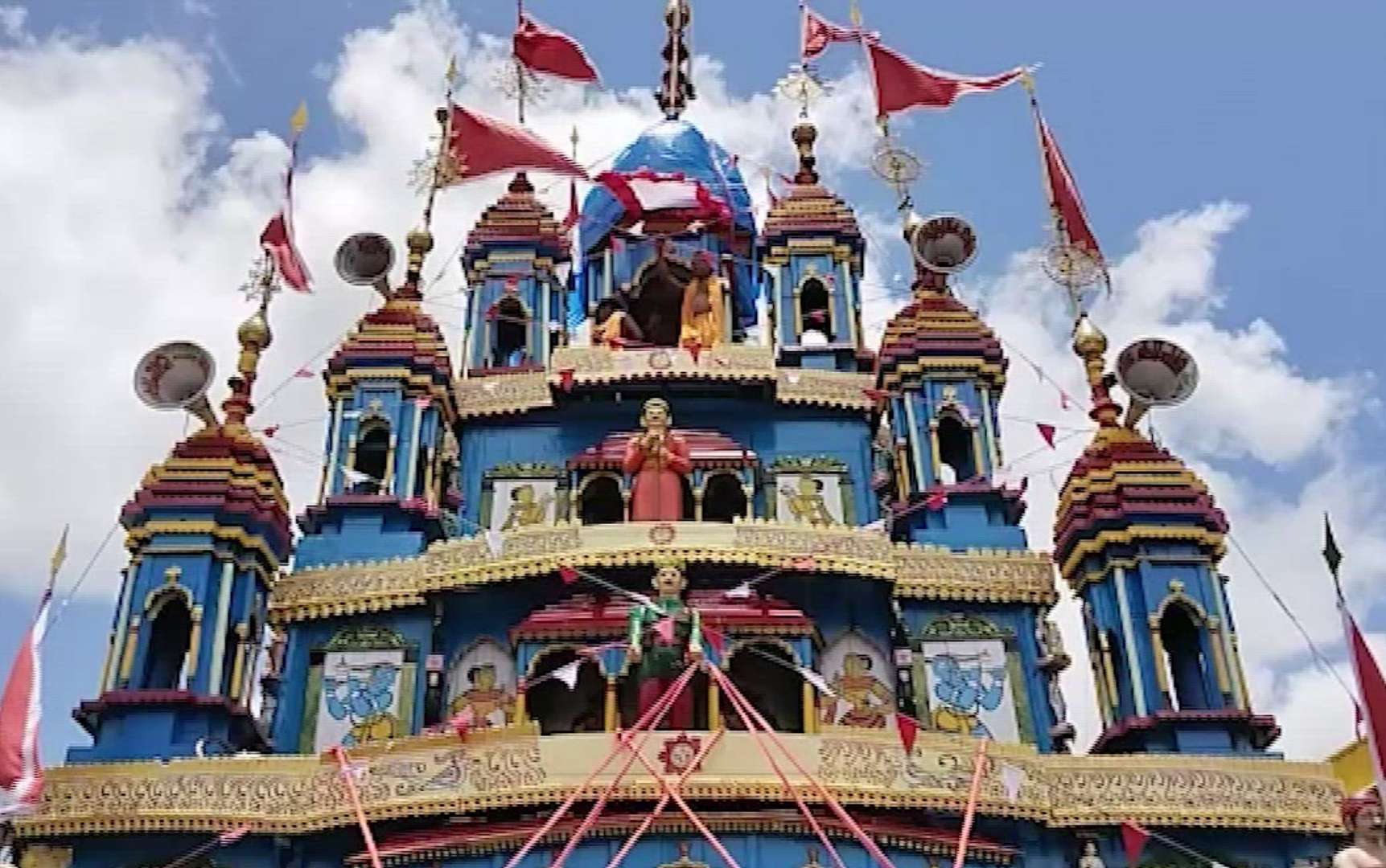অনেক গল্প মহিষাদল রাজবাড়ির সুপ্রাচীন রথযাত্রার