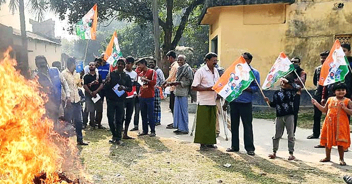 গোষ্ঠীদ্বন্দ্ব নিয়ে সরব সৈকত