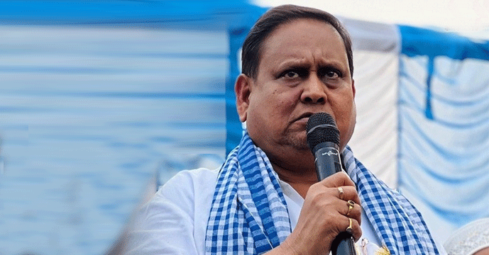 ভোটের আগে চাপে হুমায়ুন কবীর, AJUP-র রাজ্য সভাপতির পদত্যাগ
