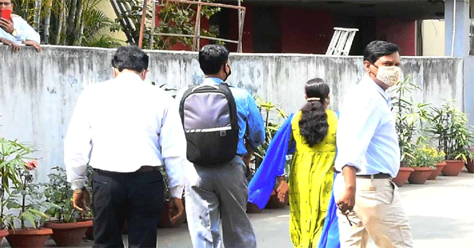 Income Tax আয়কর জালে নামী স্বর্ণ ব্যবসায়ী! কিশনগঞ্জ থেকে কলকাতা