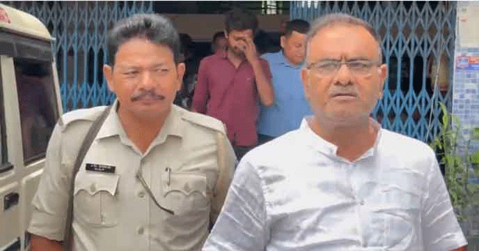 fake identityভুয়া পরিচয়পত্র দেখিয়ে ব্যাঙ্ক লোন ও জমি ক্রয়;